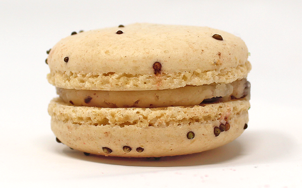 macaron⭐︎ Sweet 'n Sharp Macaron (Raspberry) | Clover – Clover Needlecraft, Inc.