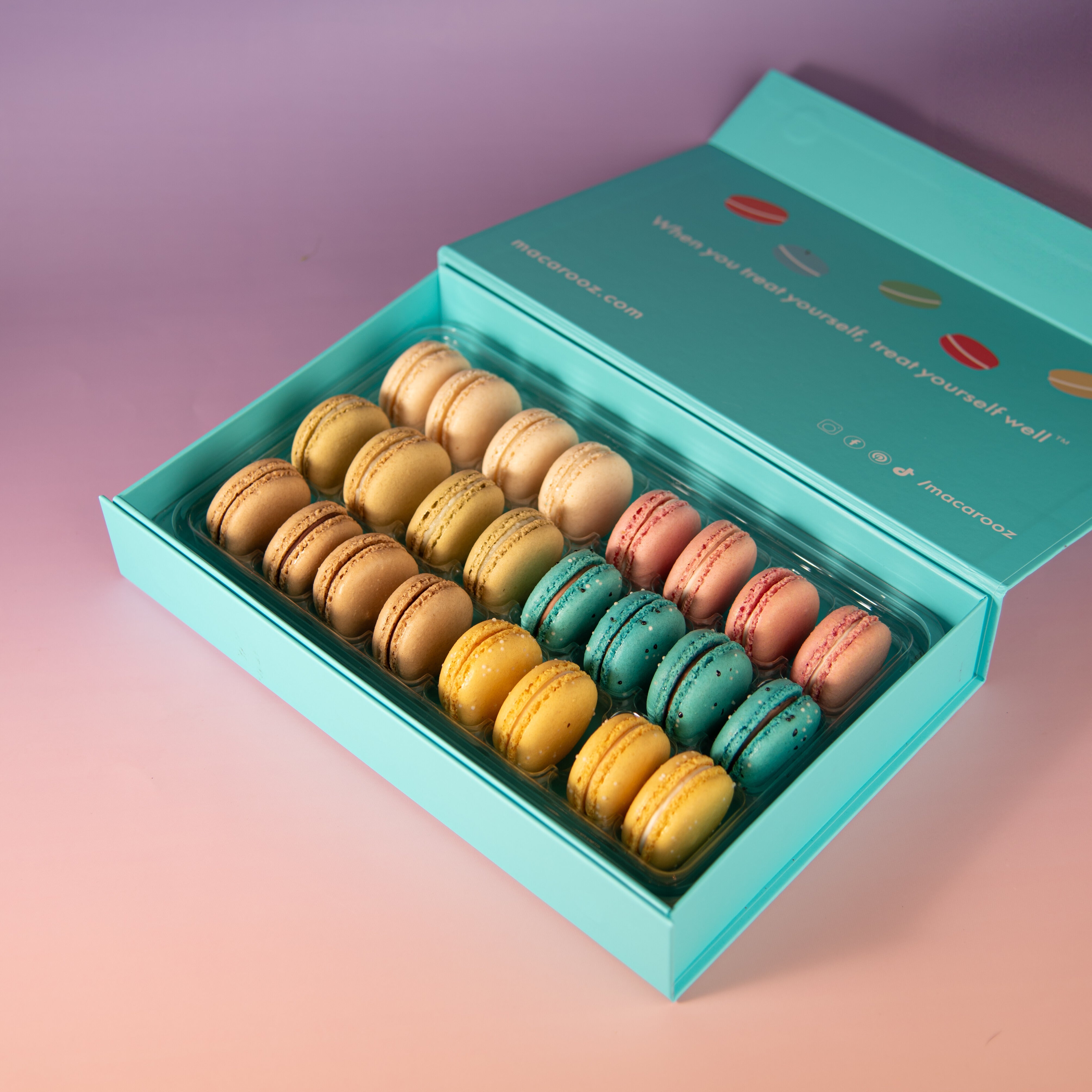 National Macaron Day - Macarooz