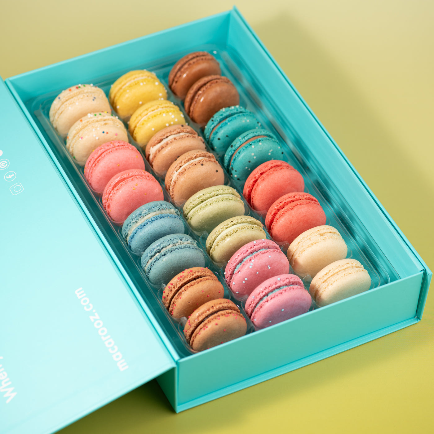 History of Macarons | Macarooz