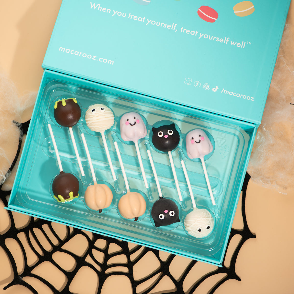 Limited Edition Halloween Mac Pop Collection