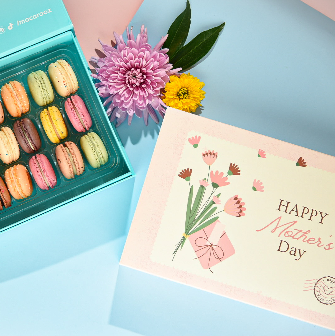 Mother's Day Surprise Me Macaron Box